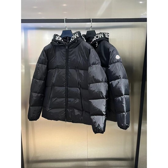 MONCLER MONTCLA