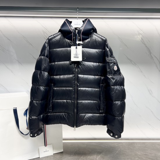 Moncler Pavin Short Down Jacket