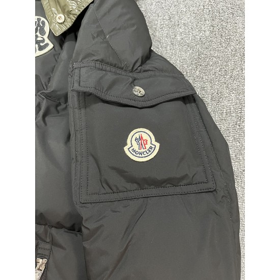 Moncler M073