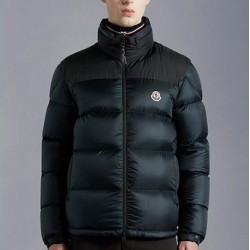 Moncler Peuplier Short Down Jacket