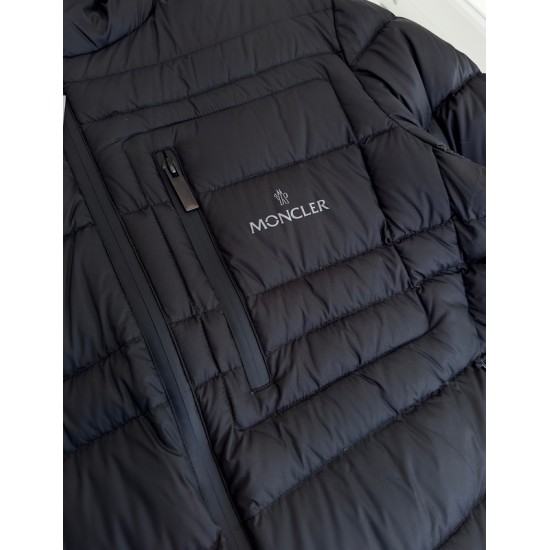 Moncler M081