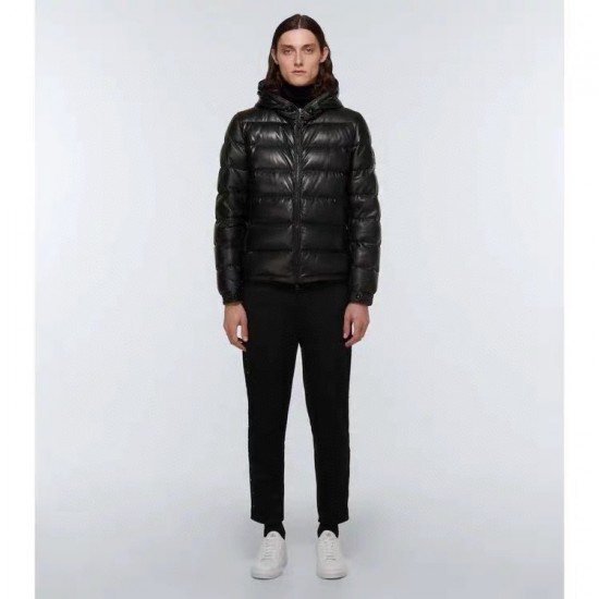 Moncler M022