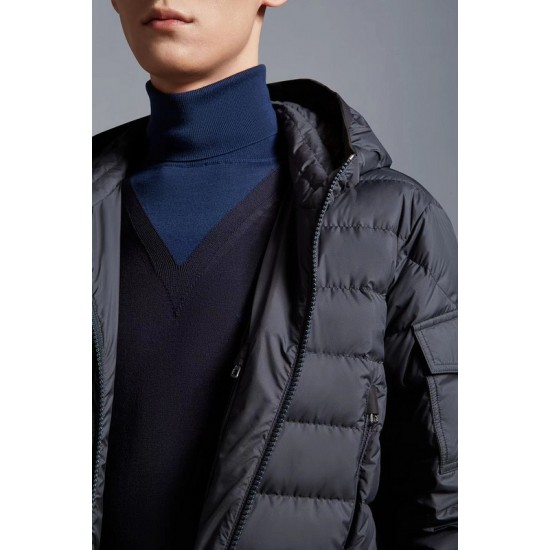 Moncler M020