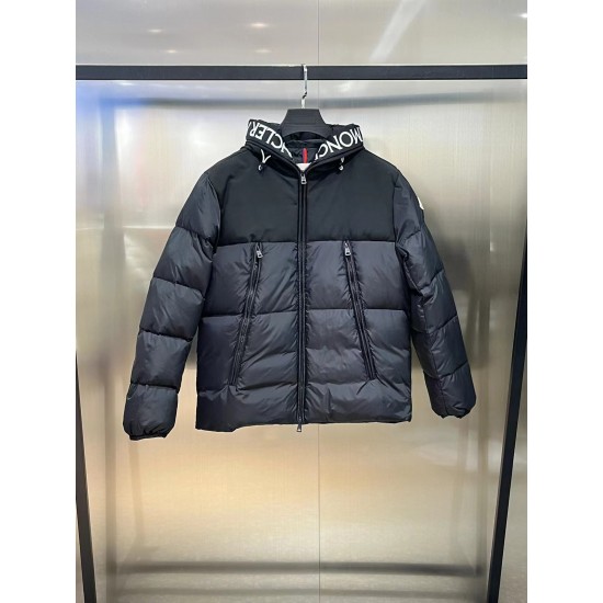 MONCLER MONTCLA