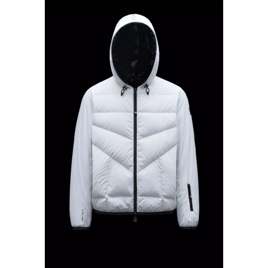 Moncler Doudoune courte Porossan