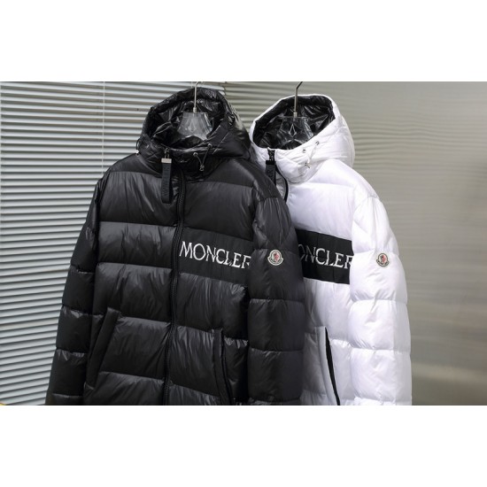 Moncler M067