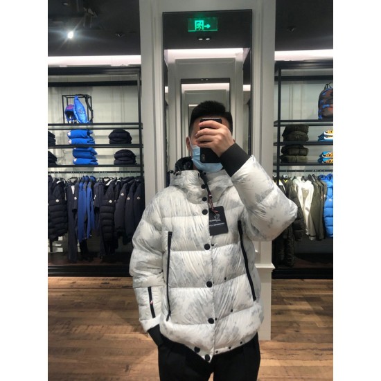 Moncler M033