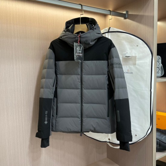 Moncler M060