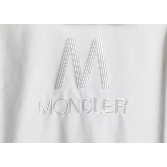 Moncler Suit 001