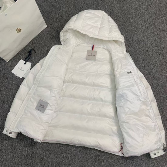 Moncler M042