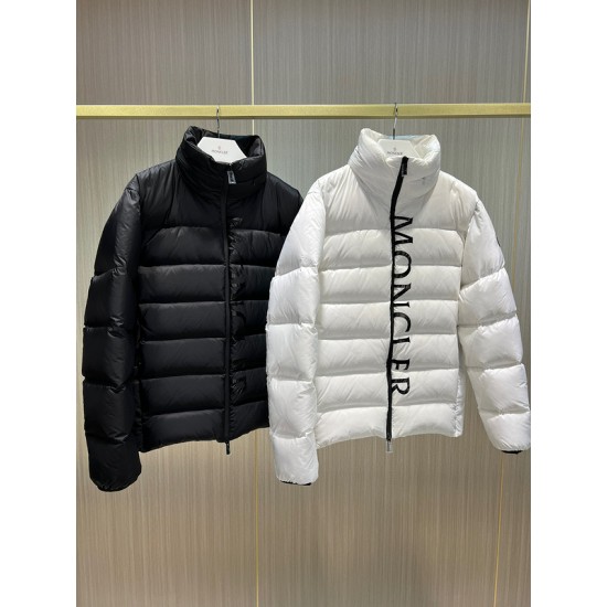 Mocnler Down Jacket M090