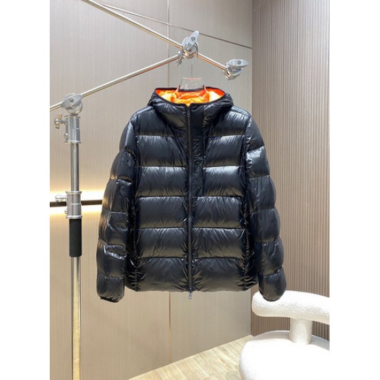 Moncler M070