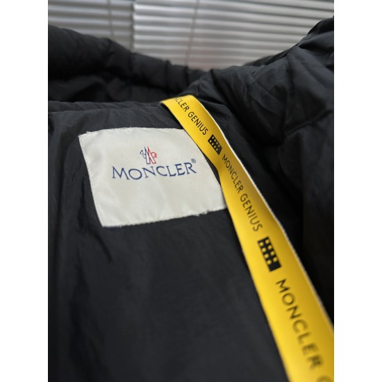 Mocnler Down Jacket M192