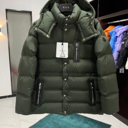 Moncler M020