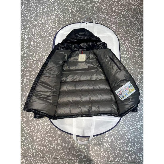 Moncler Maya Short Down Jacket