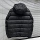 Moncler M016