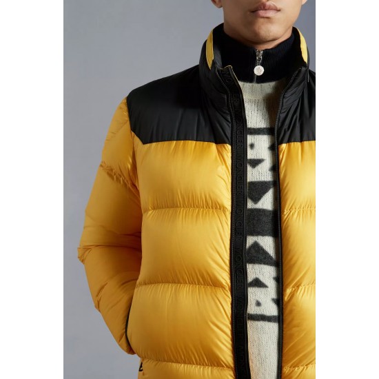 Moncler Peuplier Short Down Jacket