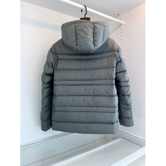 Moncler M081