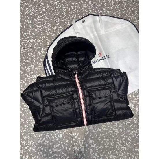 Moncler M017