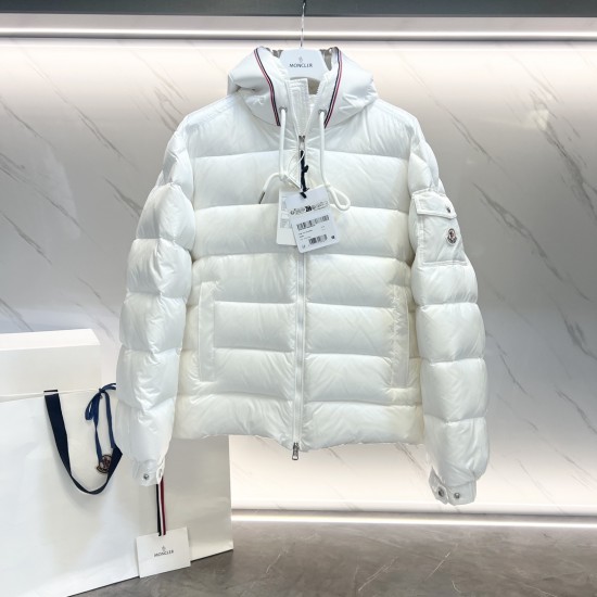 Moncler Pavin Short Down Jacket