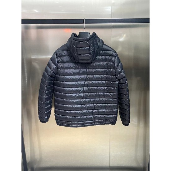 Moncler M017