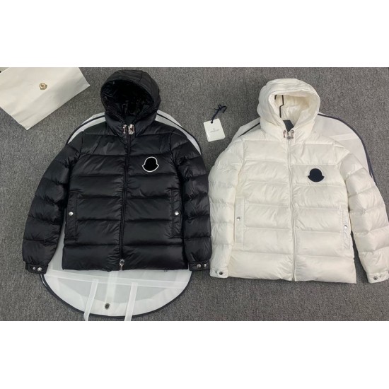 Moncler M042