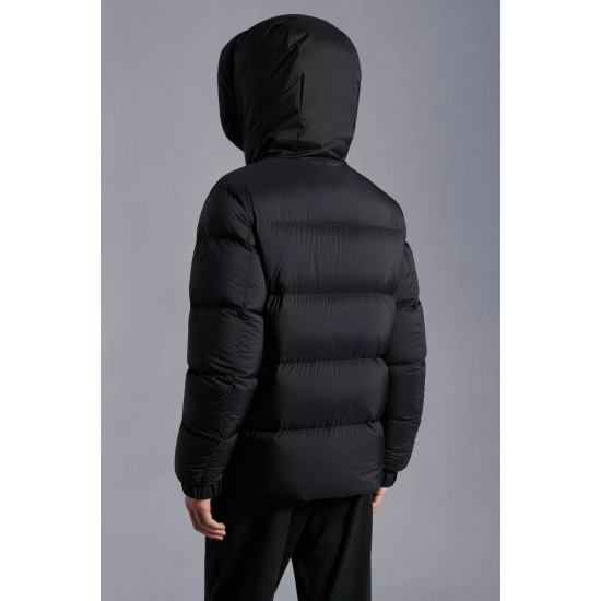 Moncler Madeira Short Down Jacket