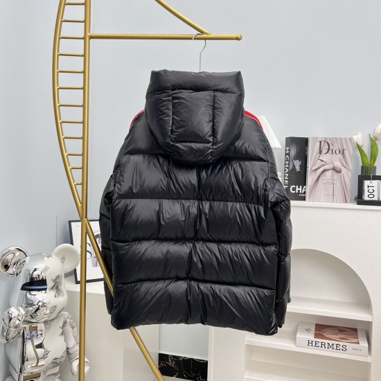 Moncler Dincer