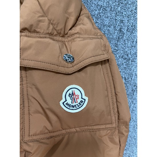 Moncler M073