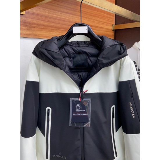 Moncler M088