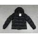 Moncler M056