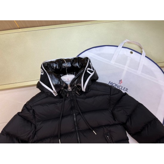 Moncler M039