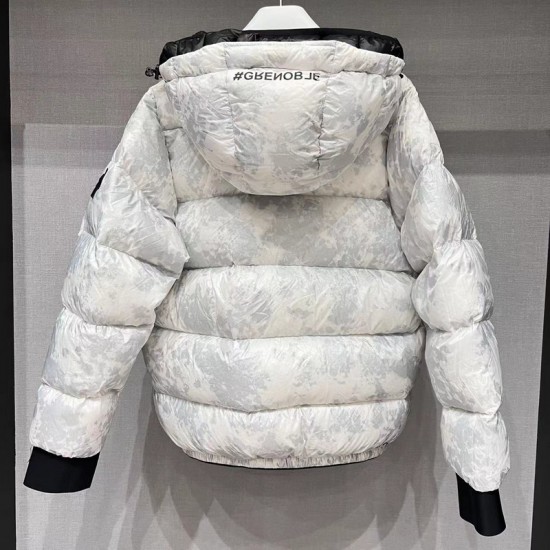 Moncler M033