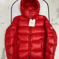 Moncler M015