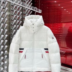 Moncler Fleole Men&#x27;s Short Down Jacket