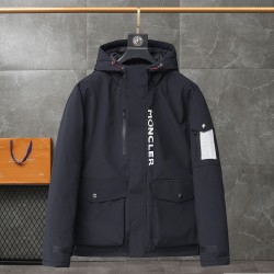 Moncler M013