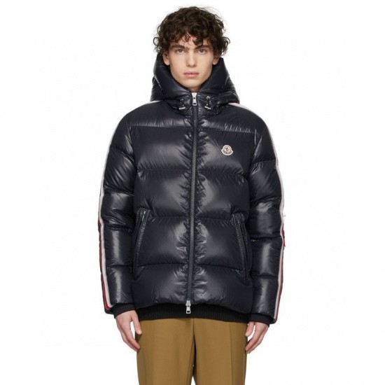 Moncler M055