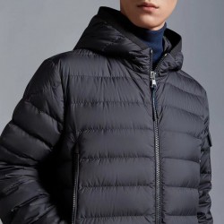 Moncler M020