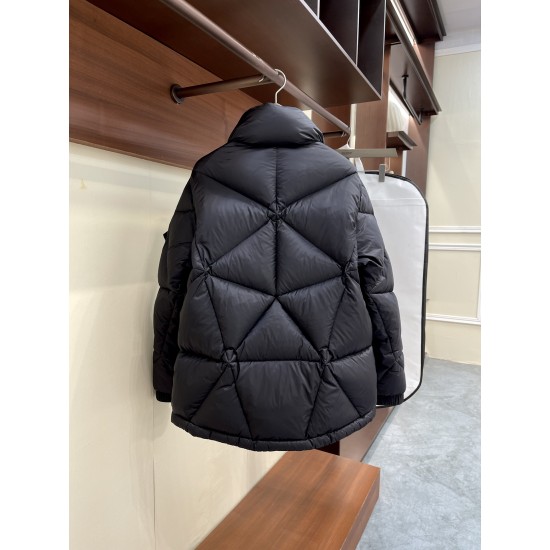 Moncler Oak