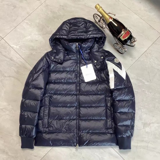 Moncler Saulx Short Down Jacket