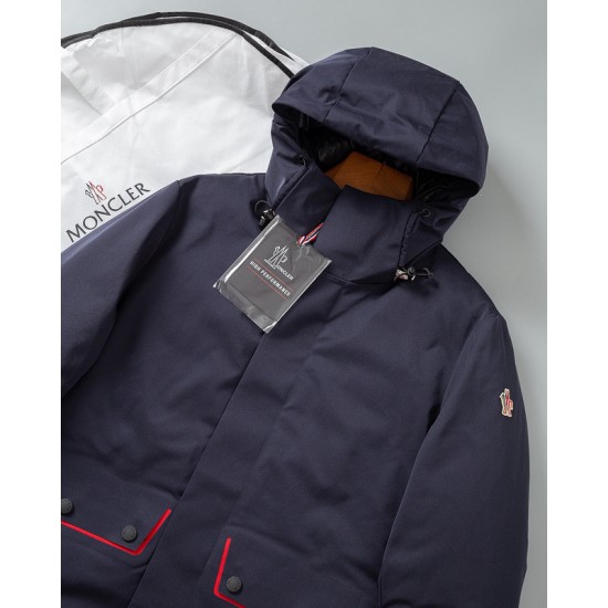 Moncler M026