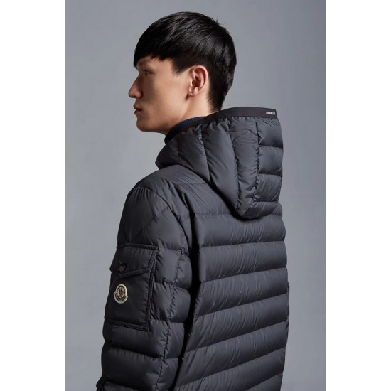 Moncler M020