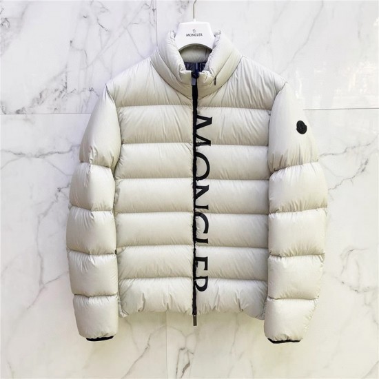 Mocnler Down Jacket M090