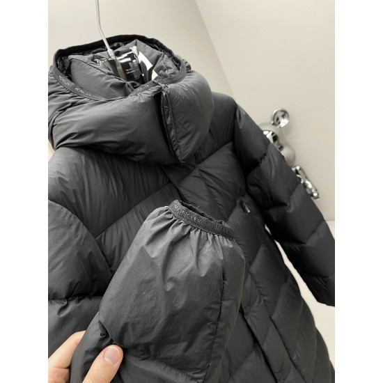 Mocnler Hanss Down Jacket