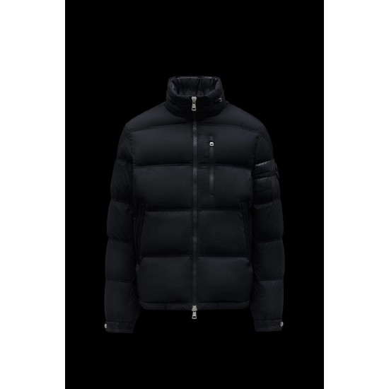 MONCLER  Delaume