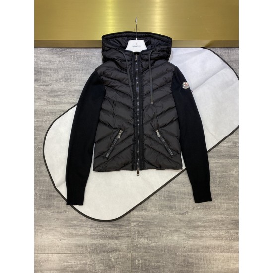 Moncler Jacket  蒙口款女士针织拼接羽绒服开衫系列 连帽羽绒服外套