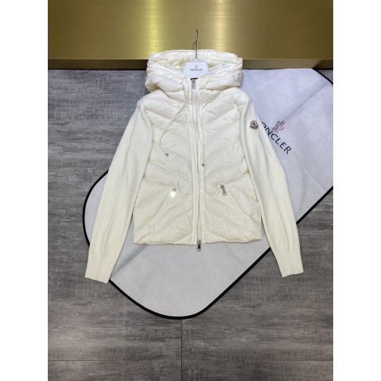 Moncler Jacket  蒙口款女士针织拼接羽绒服开衫系列 连帽羽绒服外套