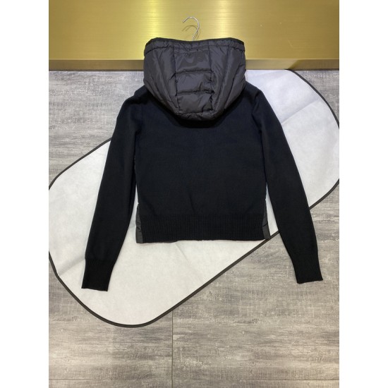 Moncler Jacket  蒙口款女士针织拼接羽绒服开衫系列 连帽羽绒服外套