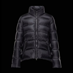 MONCLER Y HIMAWARI 女款