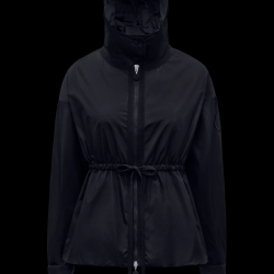 MONCLER Meretz